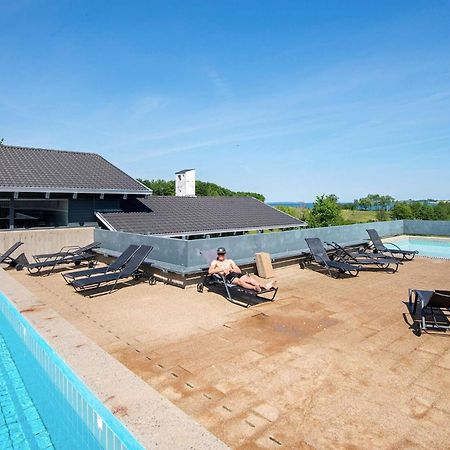 6 Person Holiday Home In Обенро Екстериор снимка