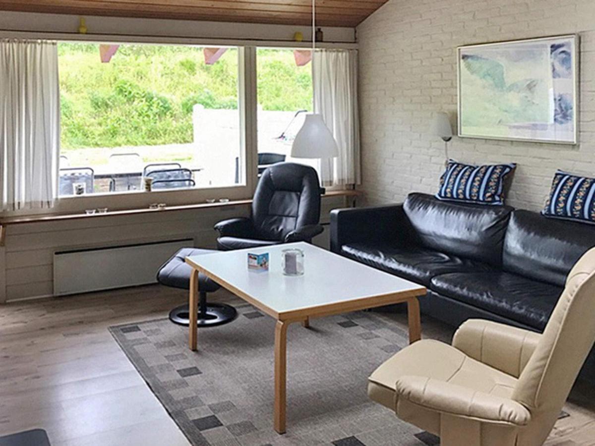 6 Person Holiday Home In Обенро Екстериор снимка
